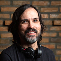 André T.